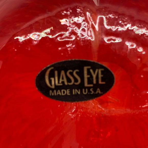 Glass Eye USA Red HEART SHAPED ART GLASS candy dish.  Valentines Day! - Picture 4 of 7